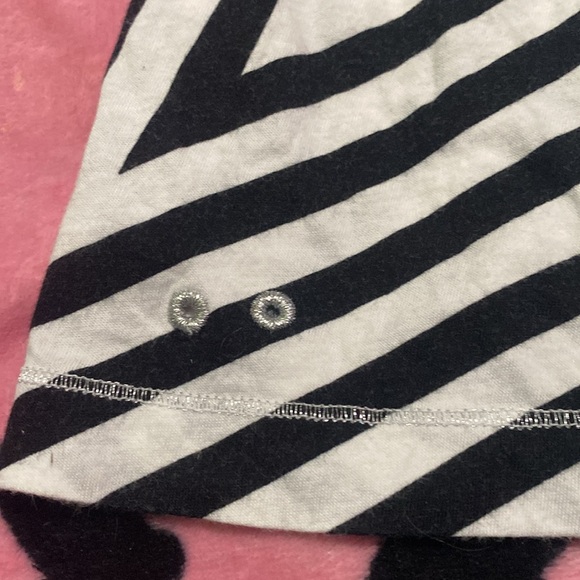 Converse Tank Top - Picture 6 of 6